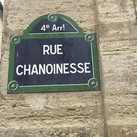 Luxurys Notre Dame Paris